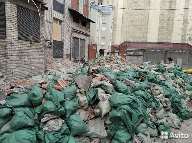 Вывоз мусора демонтаж