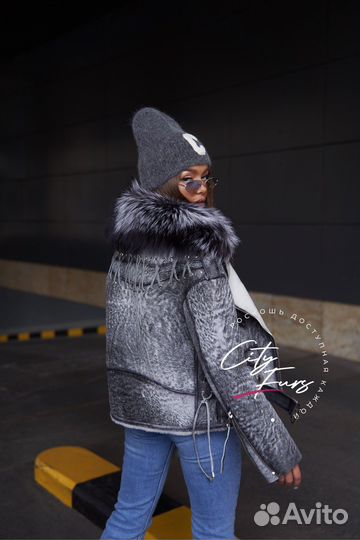 Дубленка из натуральной овчины с мехом чернобурки