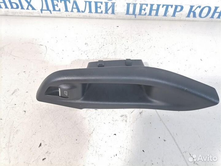 Кнопка стеклоподъемника Ford Focus 3 2011