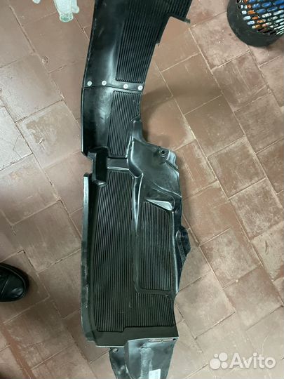 Подкрылок передний левый hyundai solaris 1