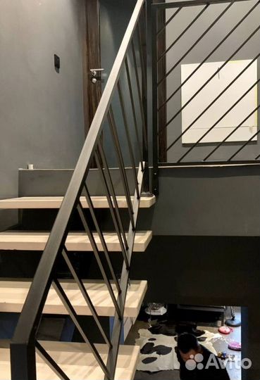 Лестница в коттедж