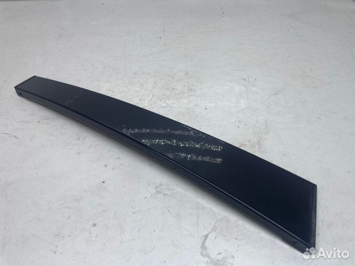 Накладка на дверь задняя левая Mercedes-Benz E