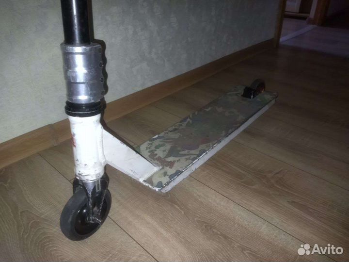 Трюковой самокат кастом стрит