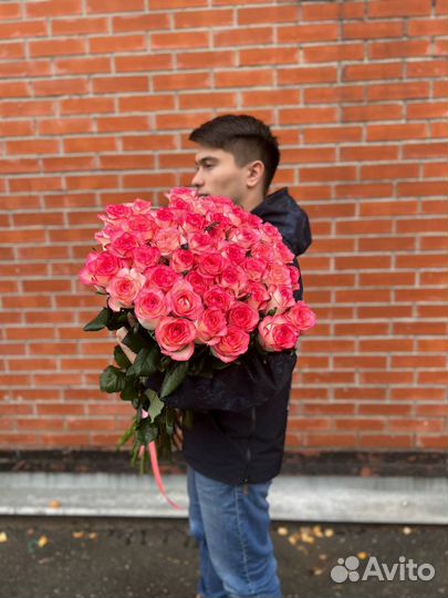 Метровые крупноголовые розы. Роза 100см