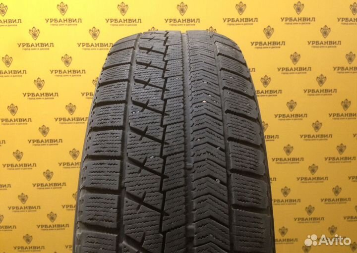 Bridgestone Blizzak VRX 215/65 R16