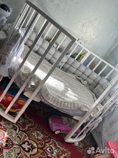 Продам детскую кроватку