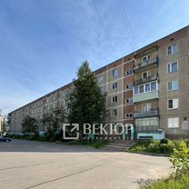 2-к. квартира, 43 м², 5/5 эт.