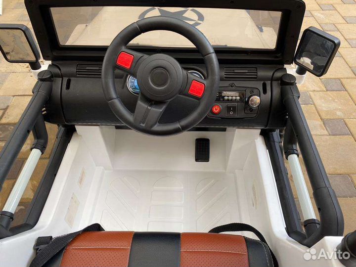 Детский электромобиль Jeep Wrangler с пультом