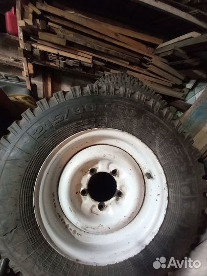 Шины на УАЗ 215 90 r15с