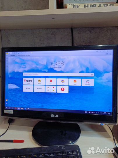 Монитор lg 22 дюйма, IPS, dvi, dsub, hdmi