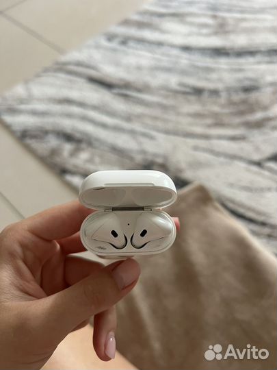 Беспроводные наушники apple airpods 2