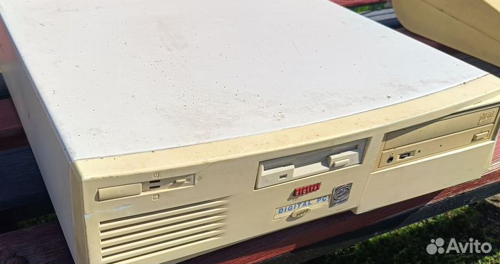 Ретро компьютер intel