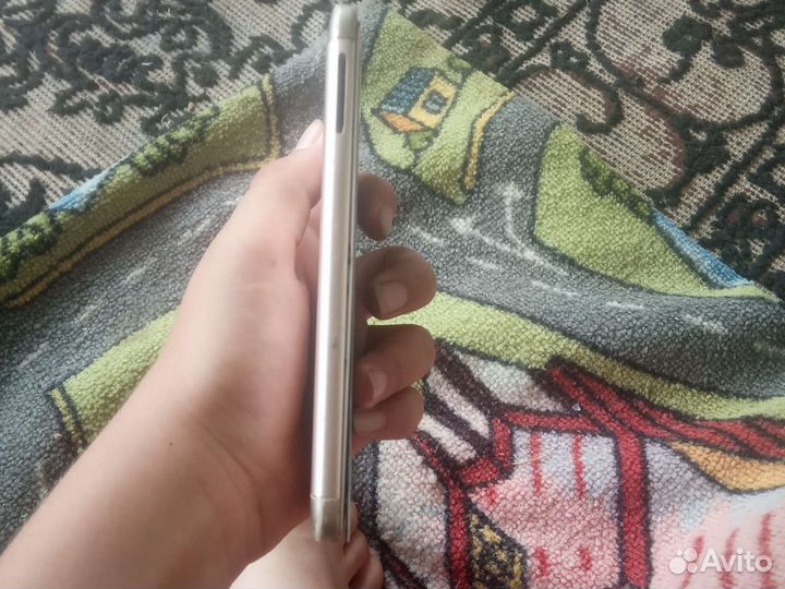 Xiaomi Redmi 3, 2/16 ГБ