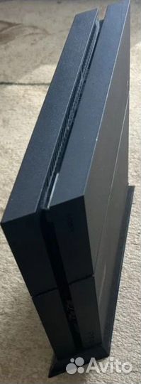 Вертикальный стенд PlayStation 4 (CUH-ZST1/E)