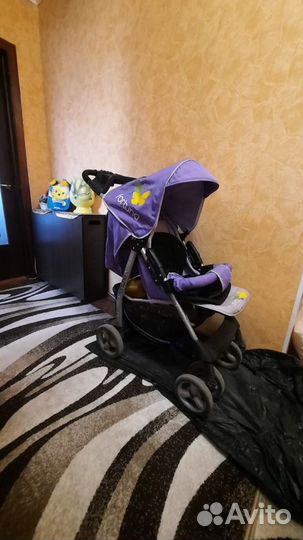 Прогулочная коляска