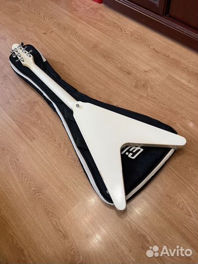 Gibson Melody Maker Flying V