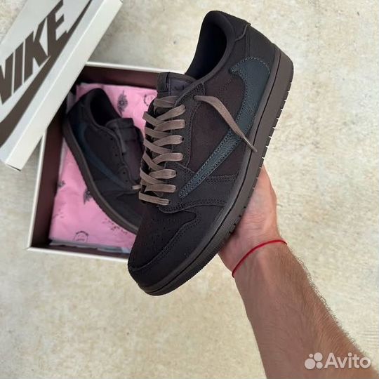 Nike Air Jordan 1 Low travis scott 