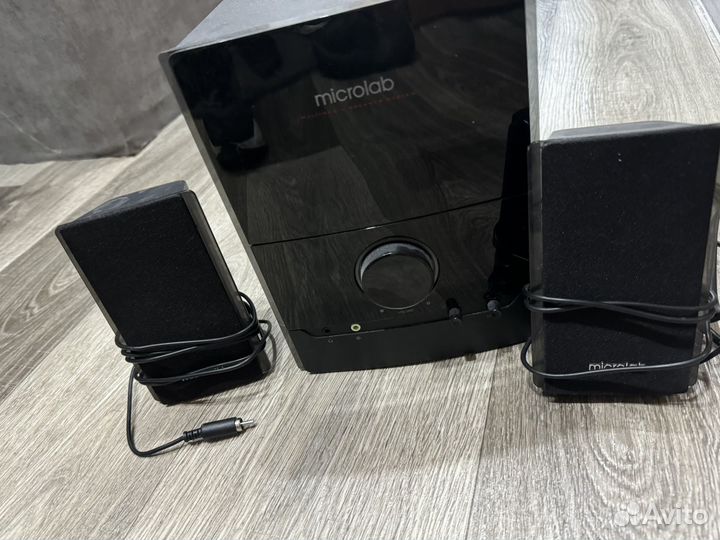 Сабвуфер microlab