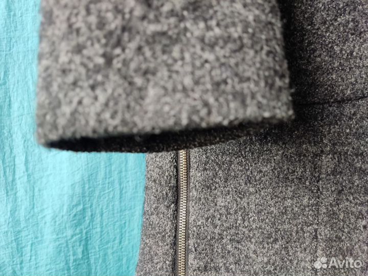 Пальто женское на молнии 48