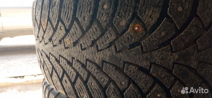 Nokian Tyres Hakkapeliitta 4 235/60 R16 100T