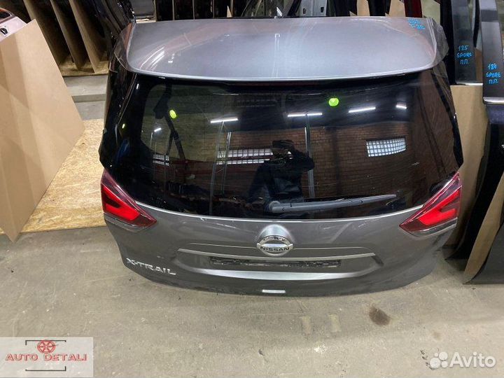 Задняя дверь багажника Nissan X-Trail T32R бу