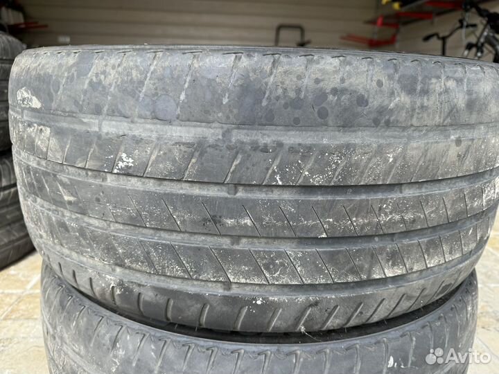 Bridgestone Alenza 001 275/45 R20 и 305/40 R20 110Y