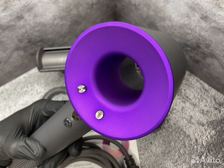 Фен Dyson с 5 насадками