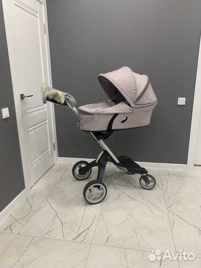 Коляска Stokke xplory с люлькой stokke xplory v6