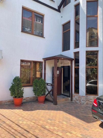 Комната 20 м², 1/3 эт.