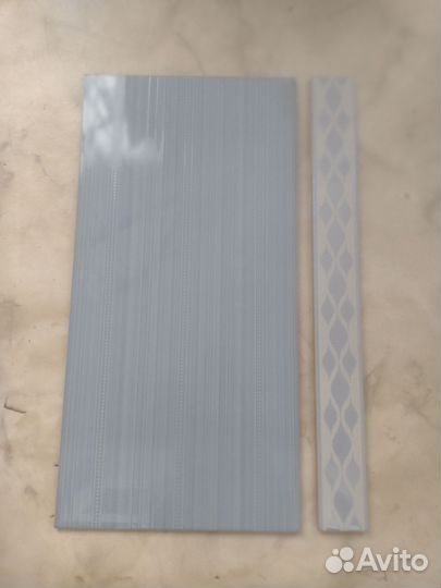 Кафельная плитка, бордюр и напольная плитка