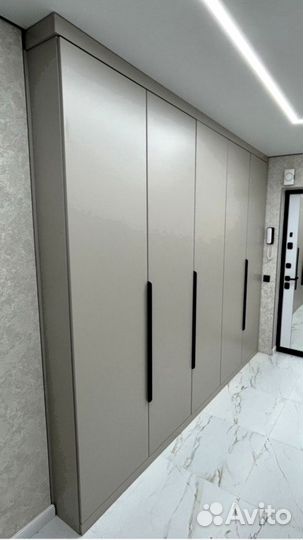 Шкаф для одежды