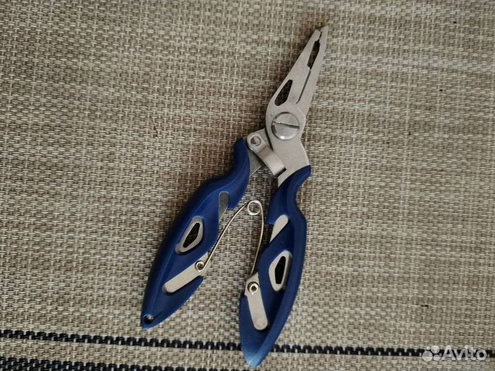 Леска плетёнка,крючки овсетные