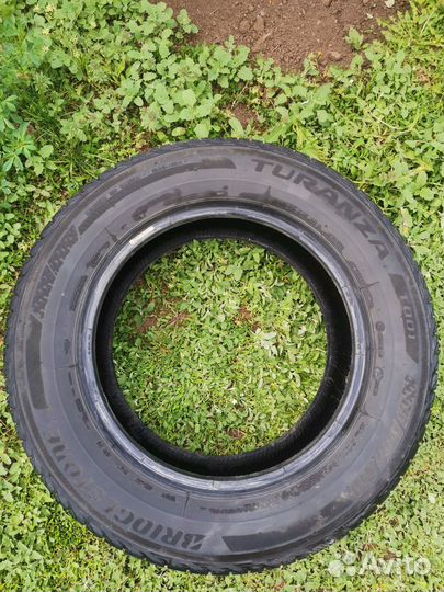 Bridgestone Turanza T001 225/60 R16 98V