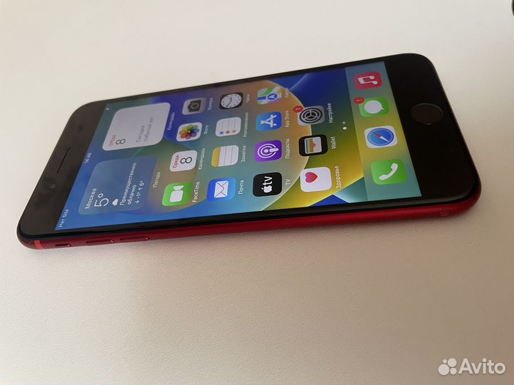 iPhone 8 Plus, 64 ГБ