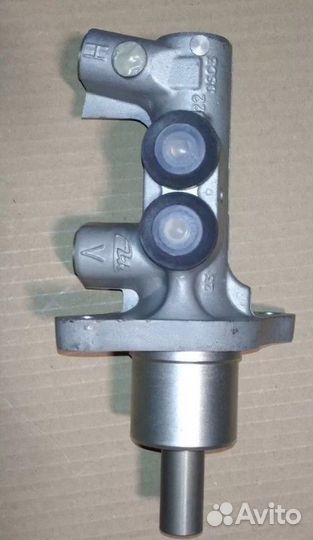 Главный тормозной цилиндр BMW E46 новый