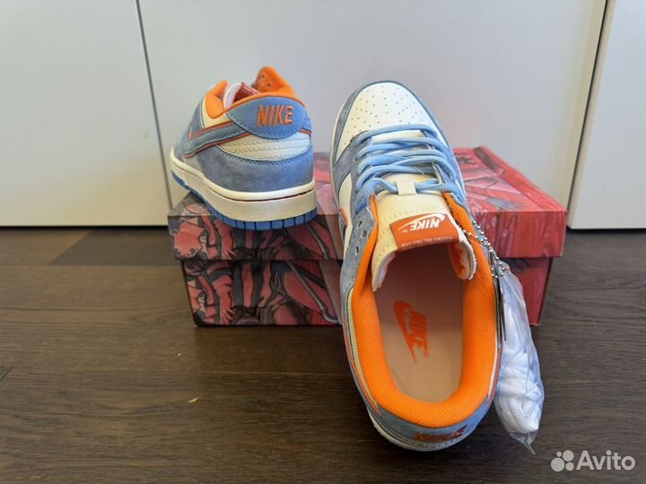 Кроссовки Nike dunk low X Katsuhiro Otomo