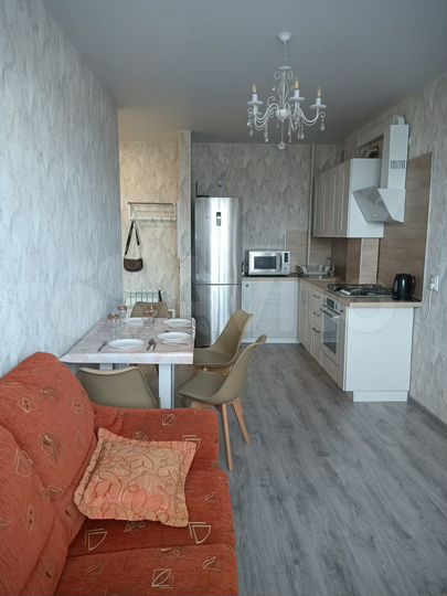 1-к. квартира, 38 м², 3/6 эт.