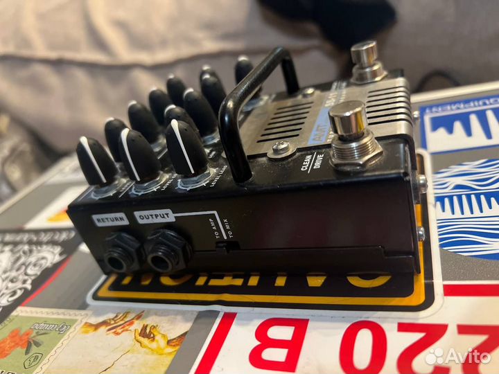 Гитарный преамп AMT SS-11A