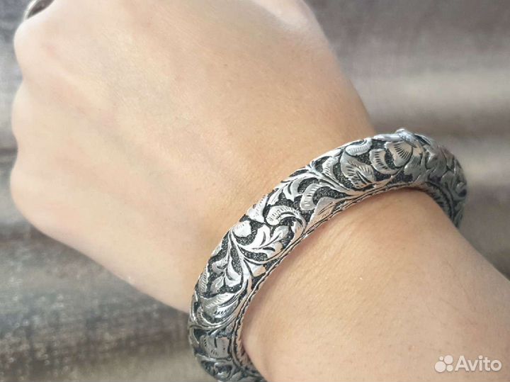 Браслет с гравировкой