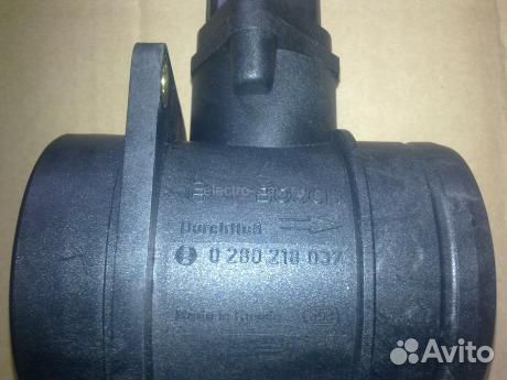 Датчик массового расхода воздуха Ваз 037