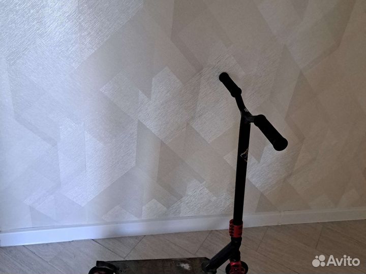 Трюковой самокат oxelo