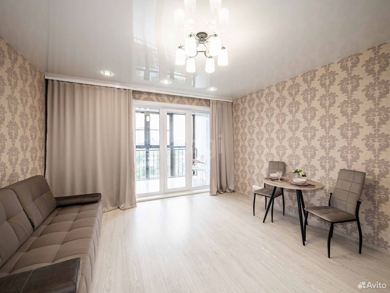 Фото