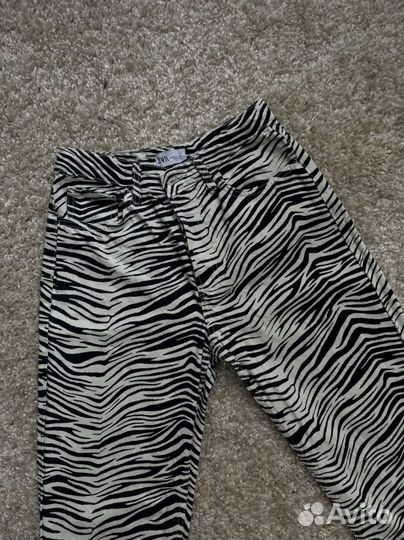 Джинсы зебра Zara