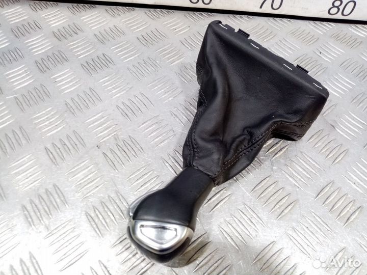 Б/У Ручка переключения передач Audi Q3#001