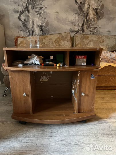 Тумба под телевизор