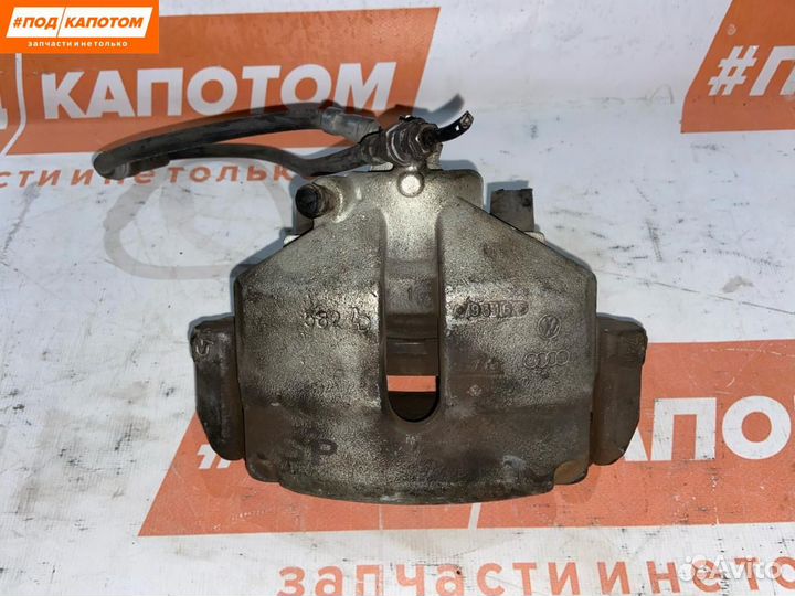 Суппорт тормозной передний правый Volkswagen Golf