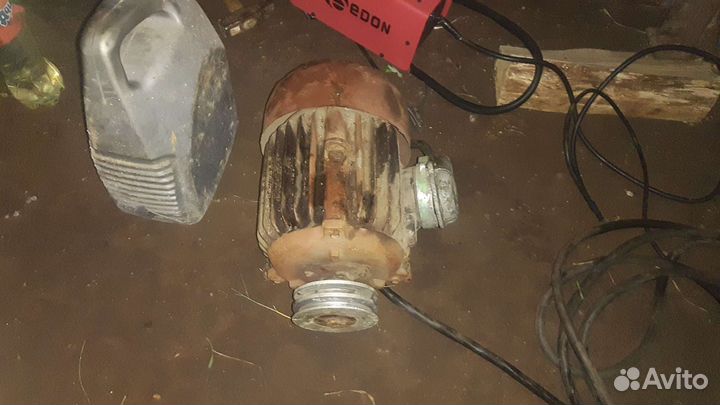 Электродвигатель 380 2.2 кв