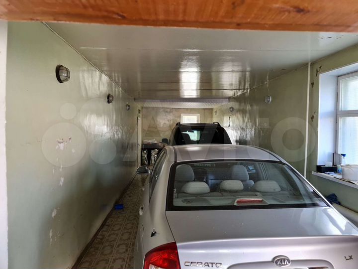 Коттедж 470 м² на участке 12 сот.