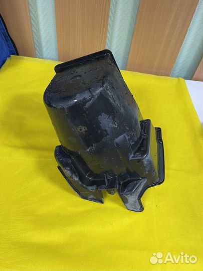 Кронштейн птф передего бампера 12-15 TLC 200