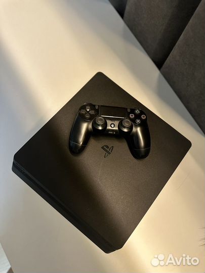 Sony playstation 4 PS4 slim